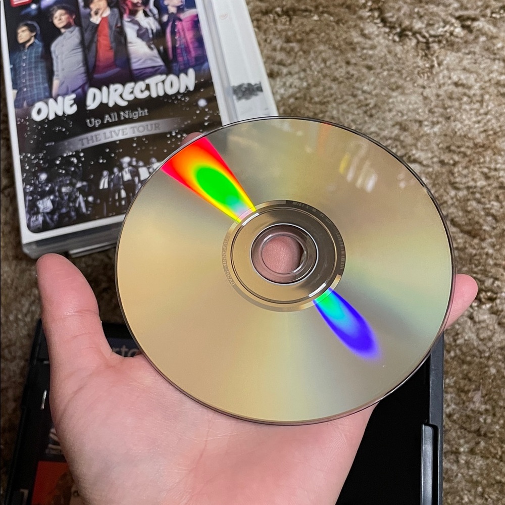 One Direction DVDs - Picture 6 of 6